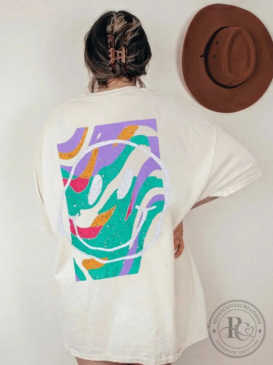 Happy Face Swirl Graphic Oversized T-Shirt for Women